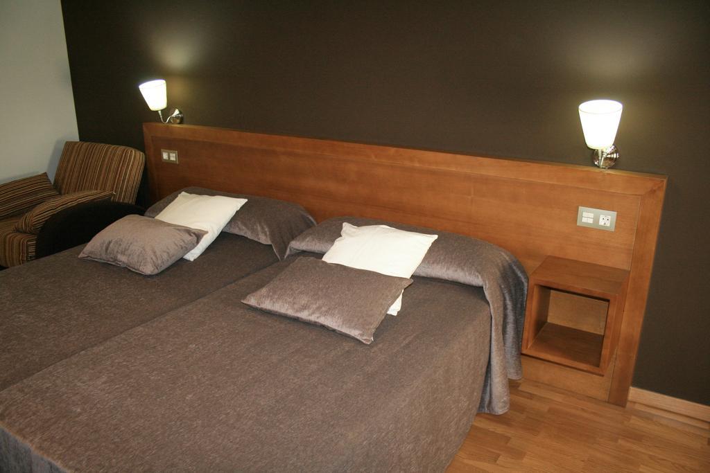 Casa Garea Ξενοδοχείο Arzúa Δωμάτιο φωτογραφία